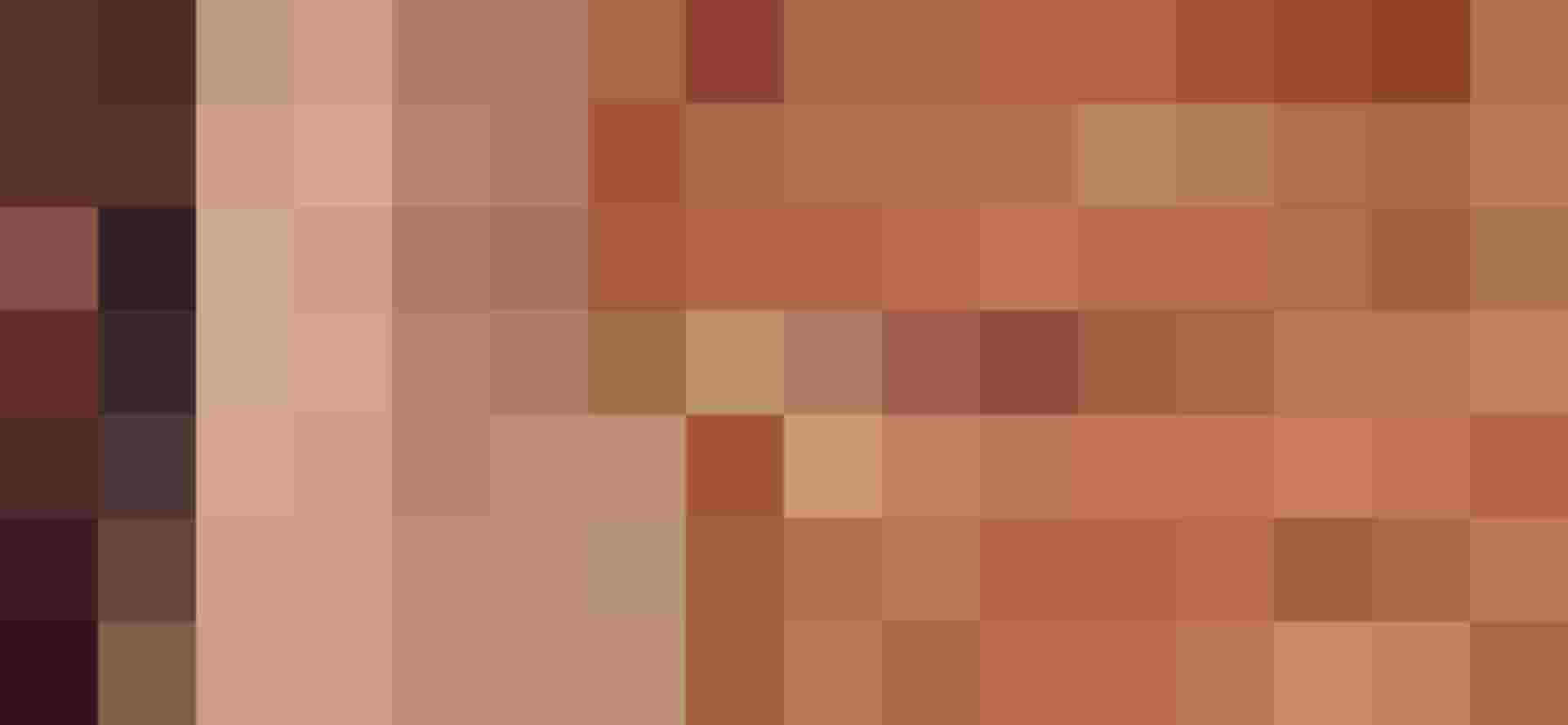 Relaxace ve wellness hotelu DAS.GOLDBERG s okvětními lístky růží a teplou vodou v Bad Hofgasteinu