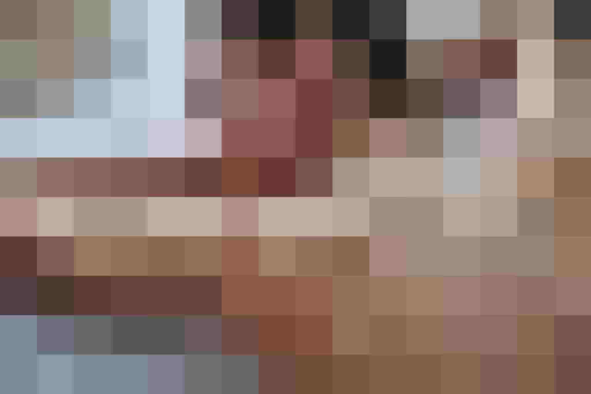 Frau entspannt bei Kräuterpeeling im Spa des Designhotels DAS.GOLDBERG im Salzburger Land