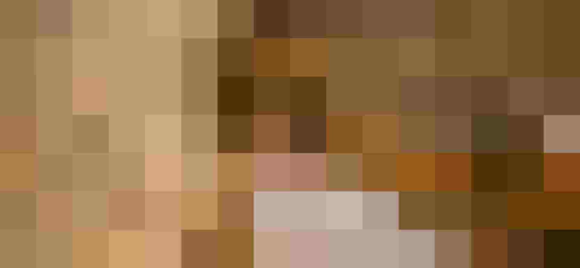 Relaxační lehátka v Gasteinské léčebné štole ve skalní jeskyni